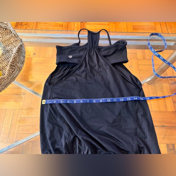Lululemon athletic top - Picture 6 of 6